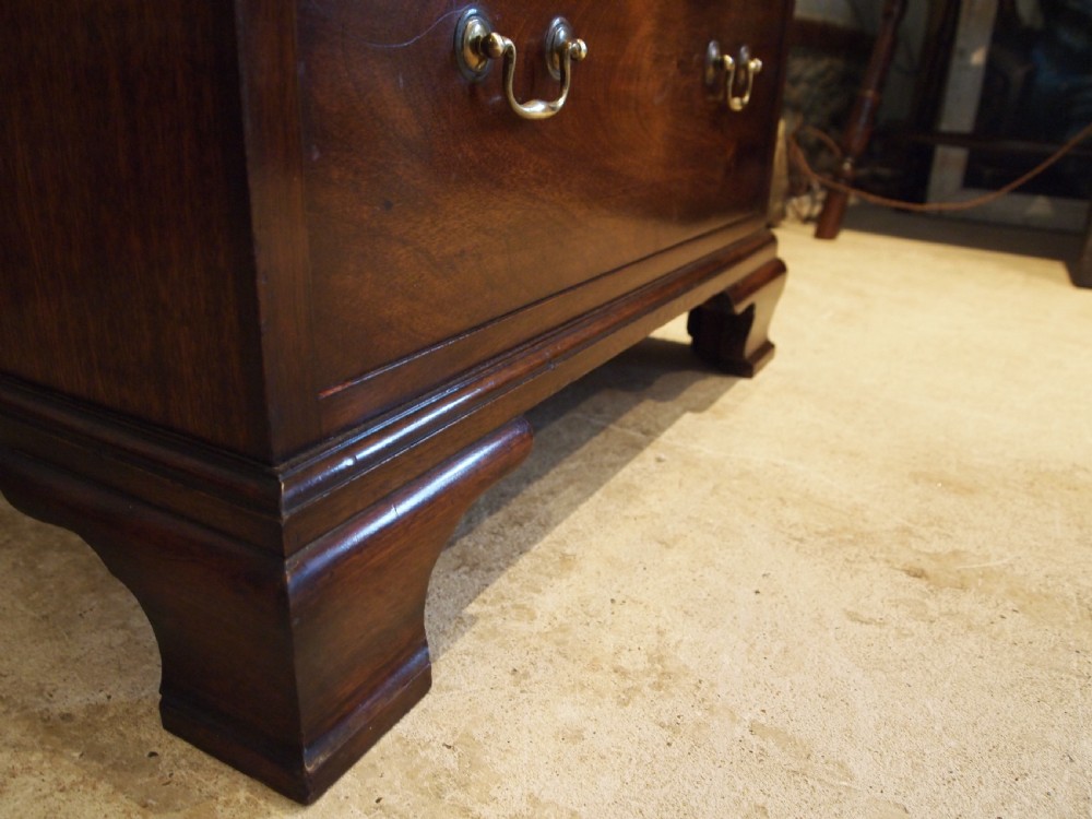 Chest of drawers dressing chest Edwardian Mahogany slim c1900 View VI