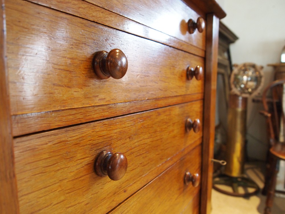 Chest of drawers Wellington chest Oak Victorian c1870 View II