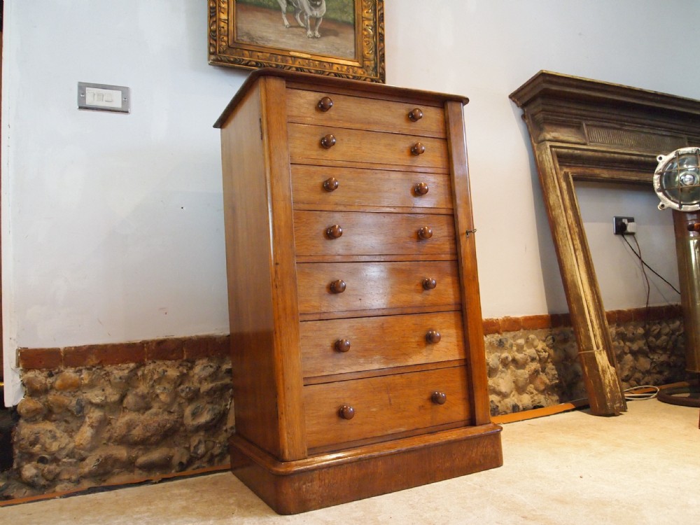 Chest of drawers Wellington chest Oak Victorian c1870 View VIII