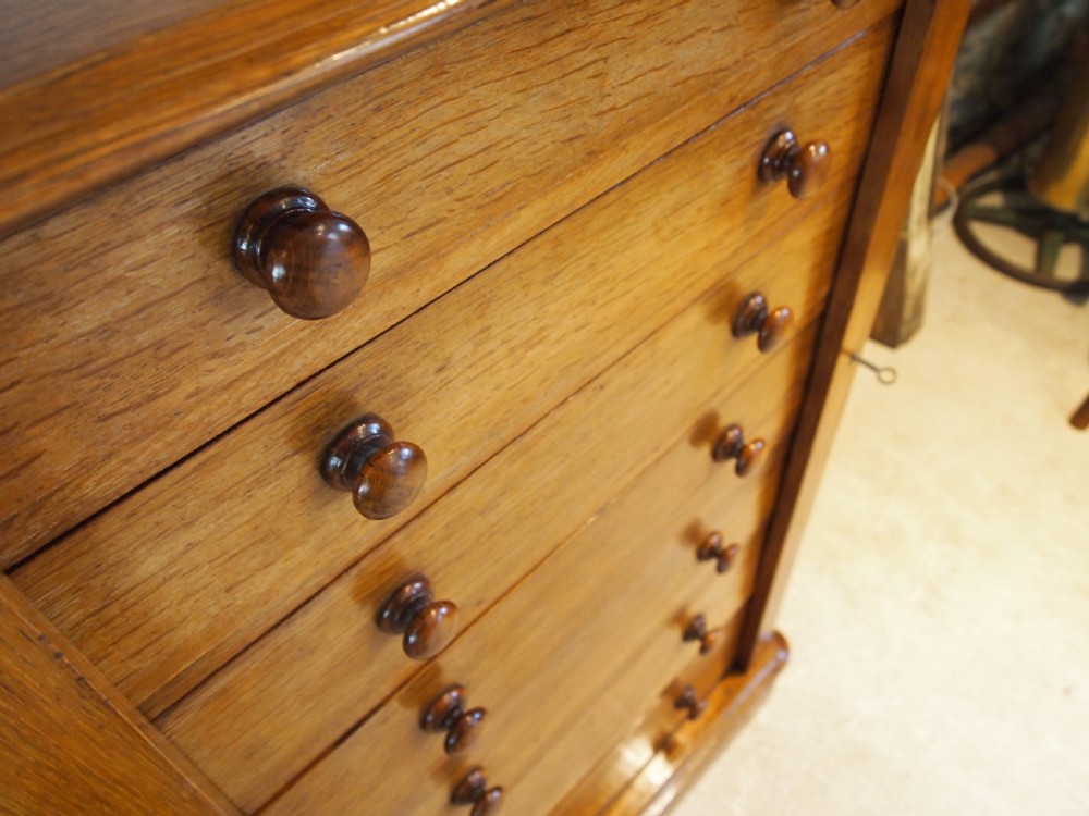 Chest of drawers Wellington chest Oak Victorian c1870 View IX