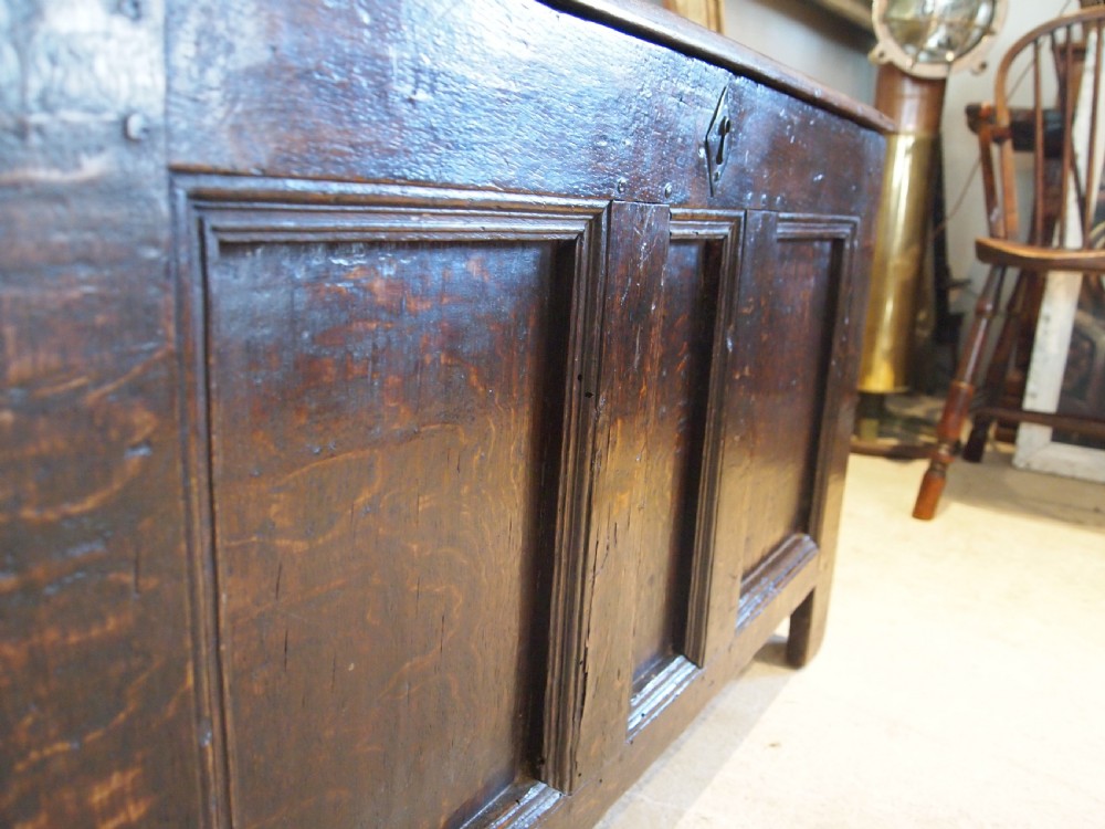 Coffer chest trunk small Oak William and Mary c1690 View VII