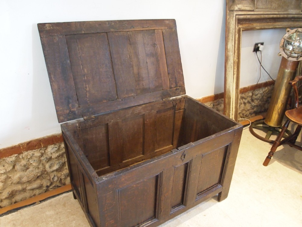 Coffer chest trunk small Oak William and Mary c1690 View VIII