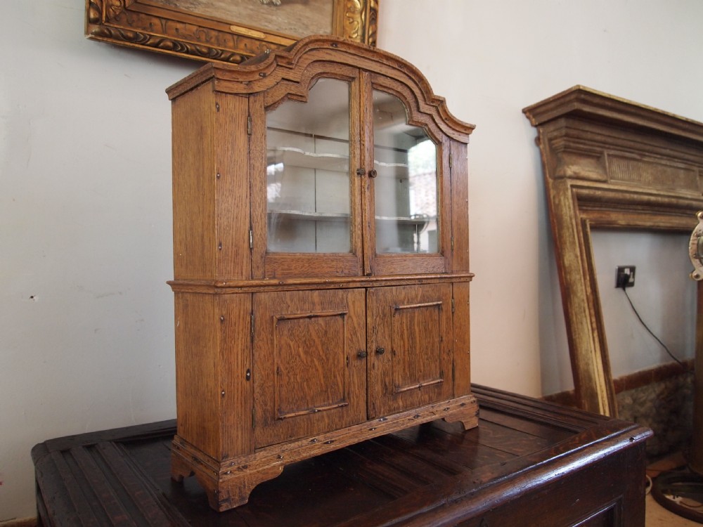 Rare miniature apprentice dresser Oak c1880 View XI
