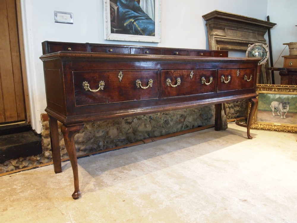 Dresser very special George II Oak sideboard c1740