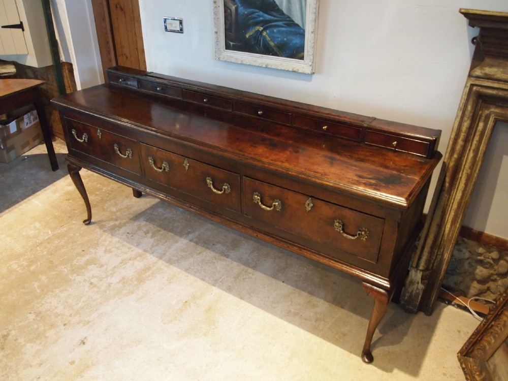 Dresser very special George II Oak sideboard c1740 View XIII