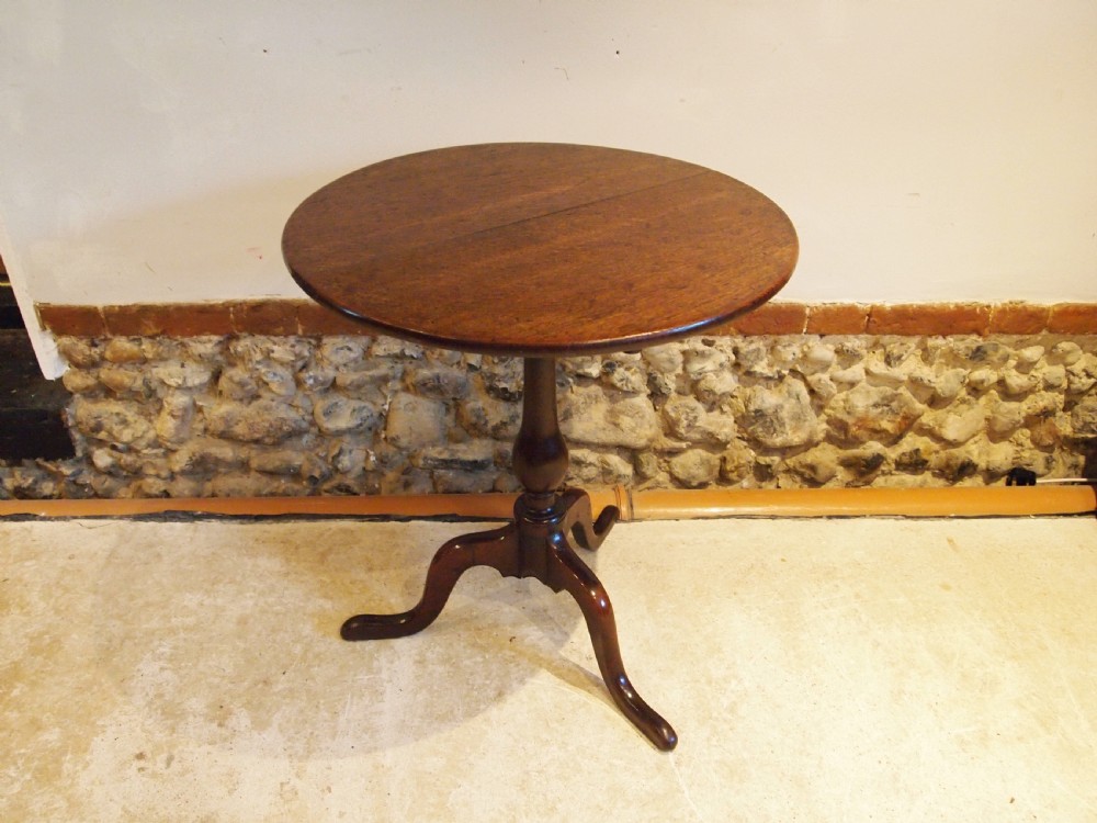 Table stunning George III Oak country wine side tilt top lamp c1770 View II