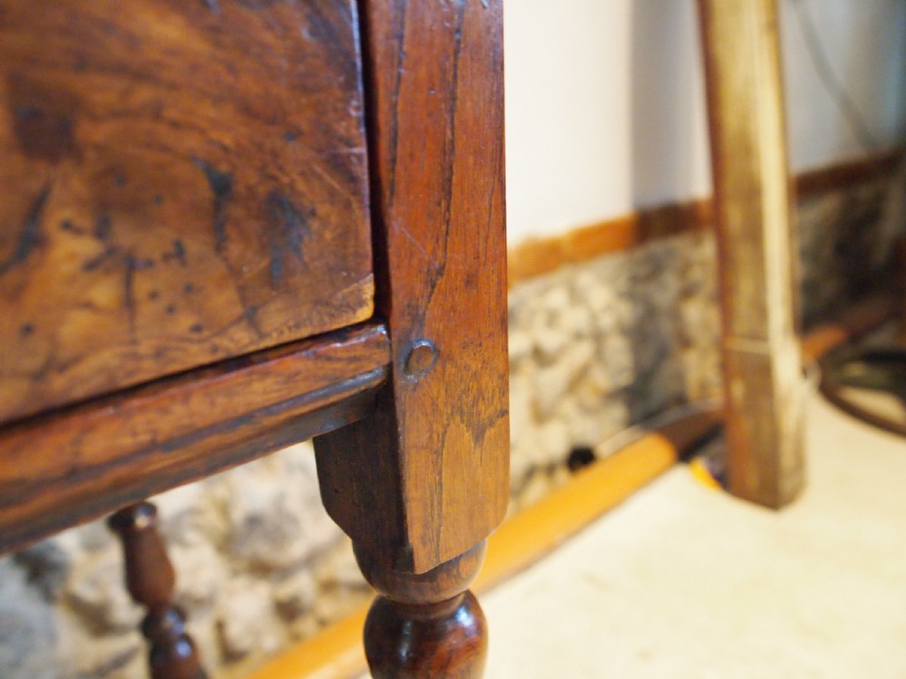 Table very rare stunning Burr Elm Queen Anne lowboy c1700 View V