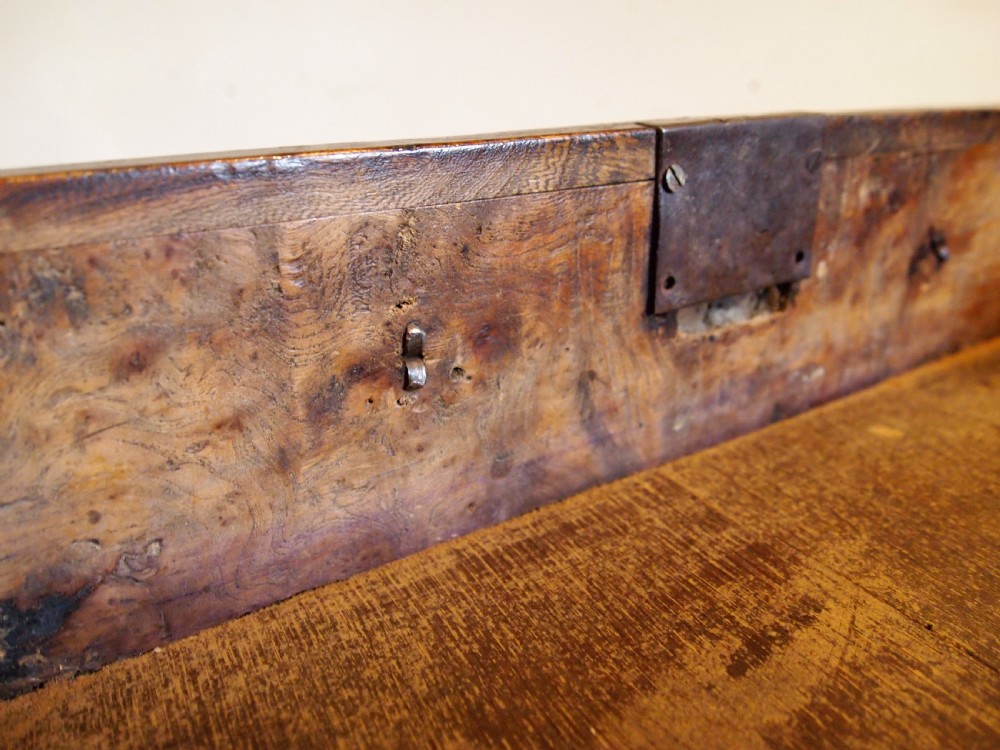 Table very rare stunning Burr Elm Queen Anne lowboy c1700 View XIII