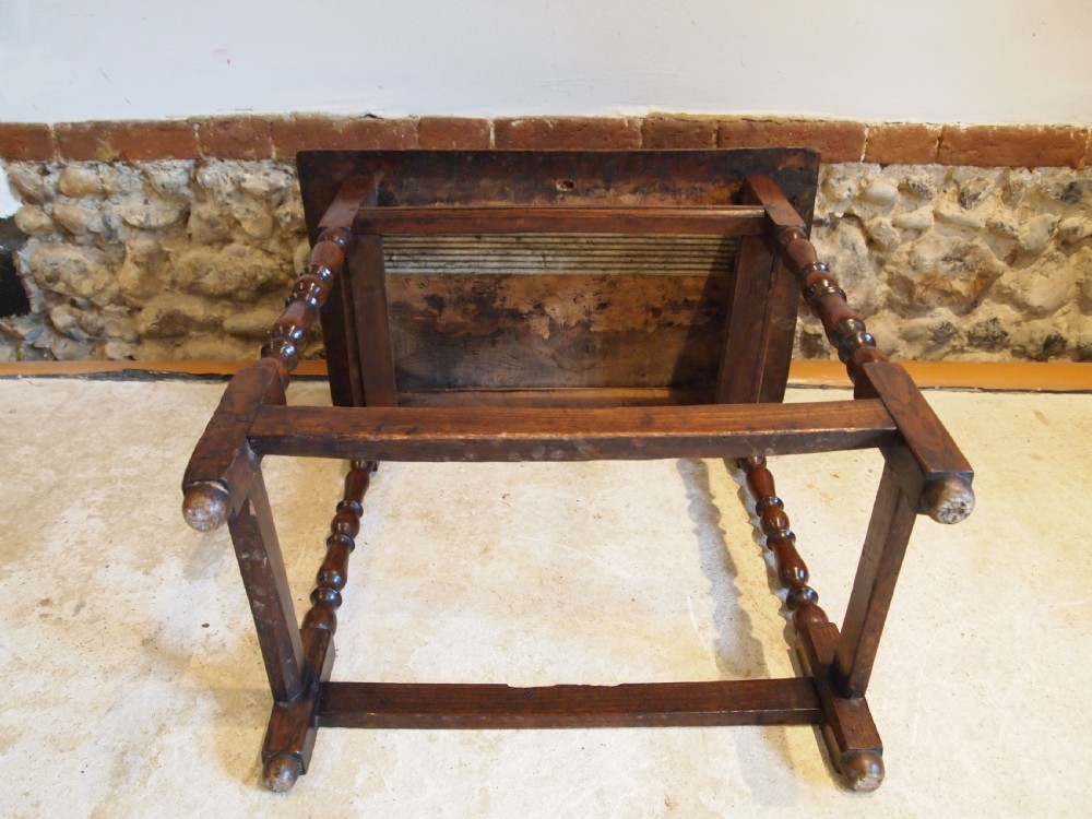 Table very rare stunning Burr Elm Queen Anne lowboy c1700 View XVII