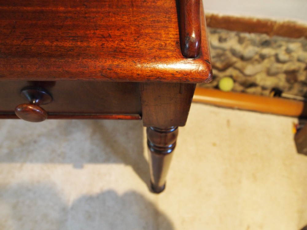 Table fine writing table manner of Gillows Plum pudding Mahogany c1840 View III