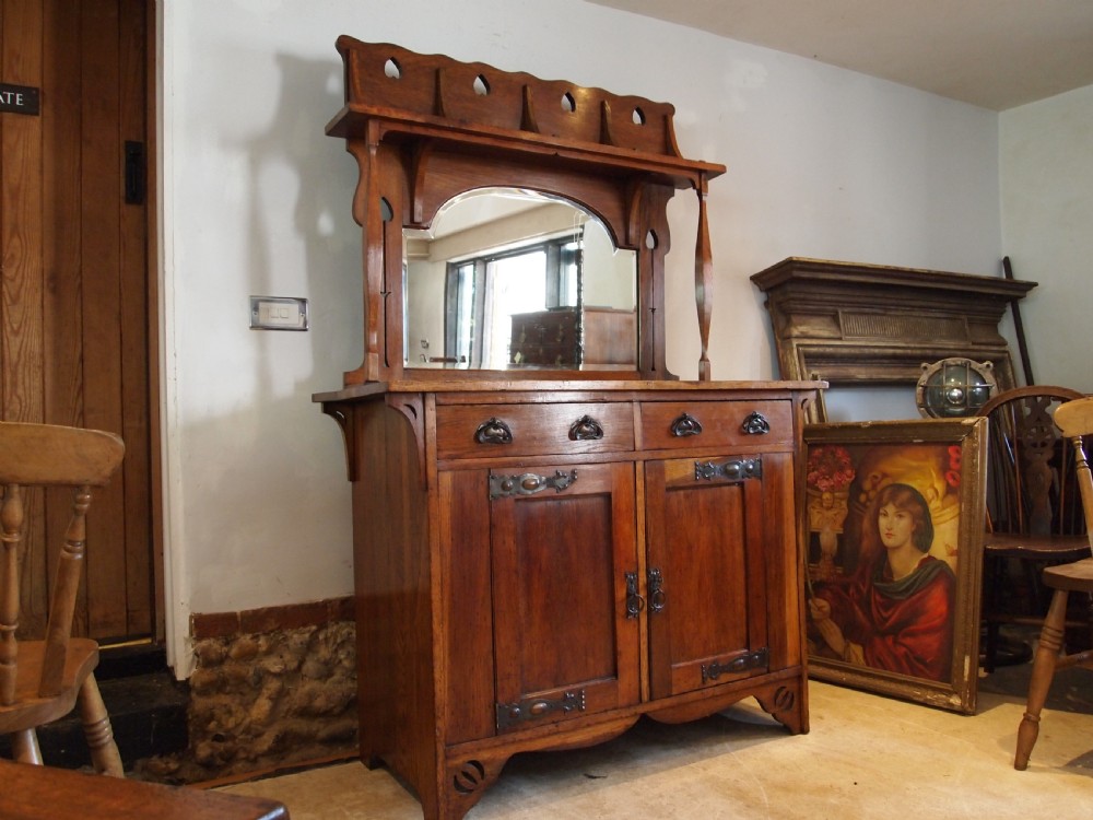 Dresser sideboard superb Arts and Crafts Oak Voysey style c1900 View V