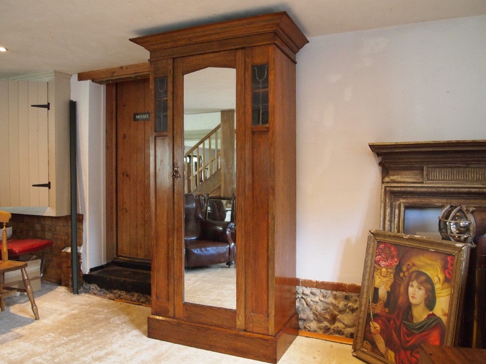Wardrobe Arts and Crafts Oak Liberty style c1900 View XIV