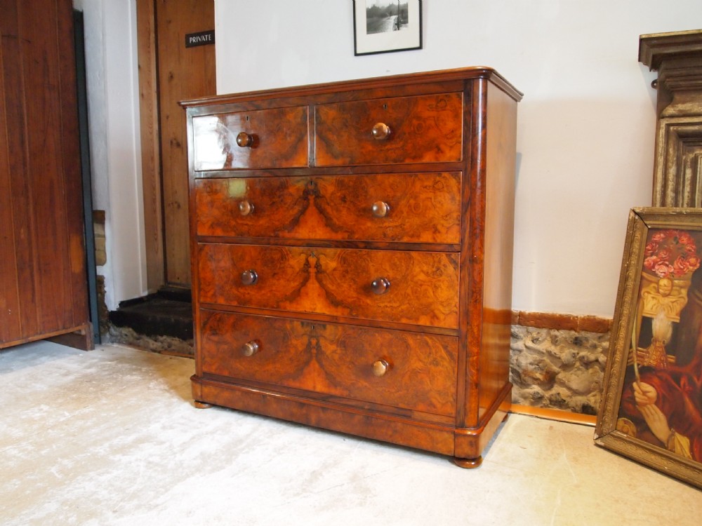 Chest of drawers fine quality Victorian Burr Walnut c1860 View X