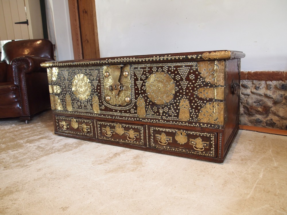Chest trunk coffer Rare Zanzibar largest size c1870