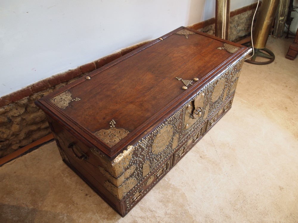 Chest trunk coffer Rare Zanzibar largest size c1870 View II
