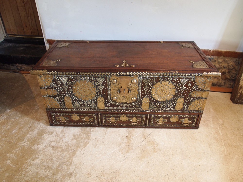 Chest trunk coffer Rare Zanzibar largest size c1870 View XII