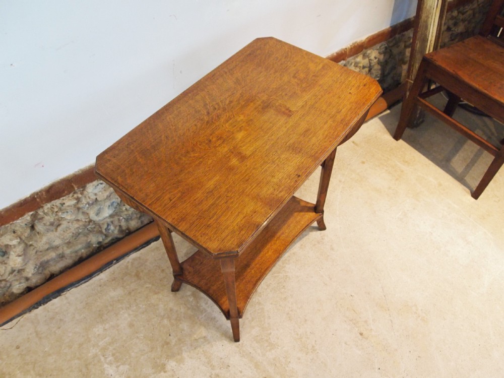 Table Arts and Crafts Oak side hall lamp c1930 View V