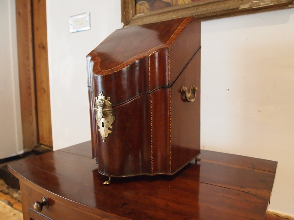 Knife box fine George III Mahogany original interior c1780