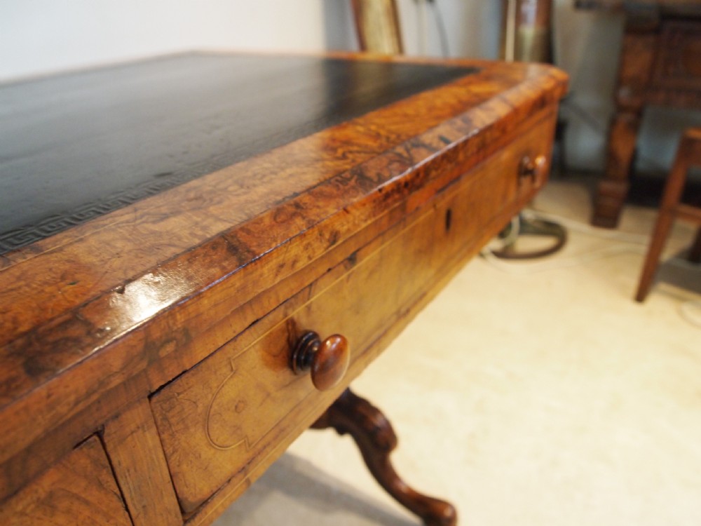 Writing table fine burr Walnut early Victorian c1840 View VII