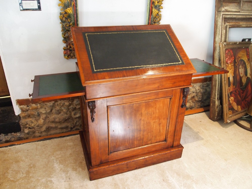 Desk wonderful compact early Victorian Mahogany c1840 View IV