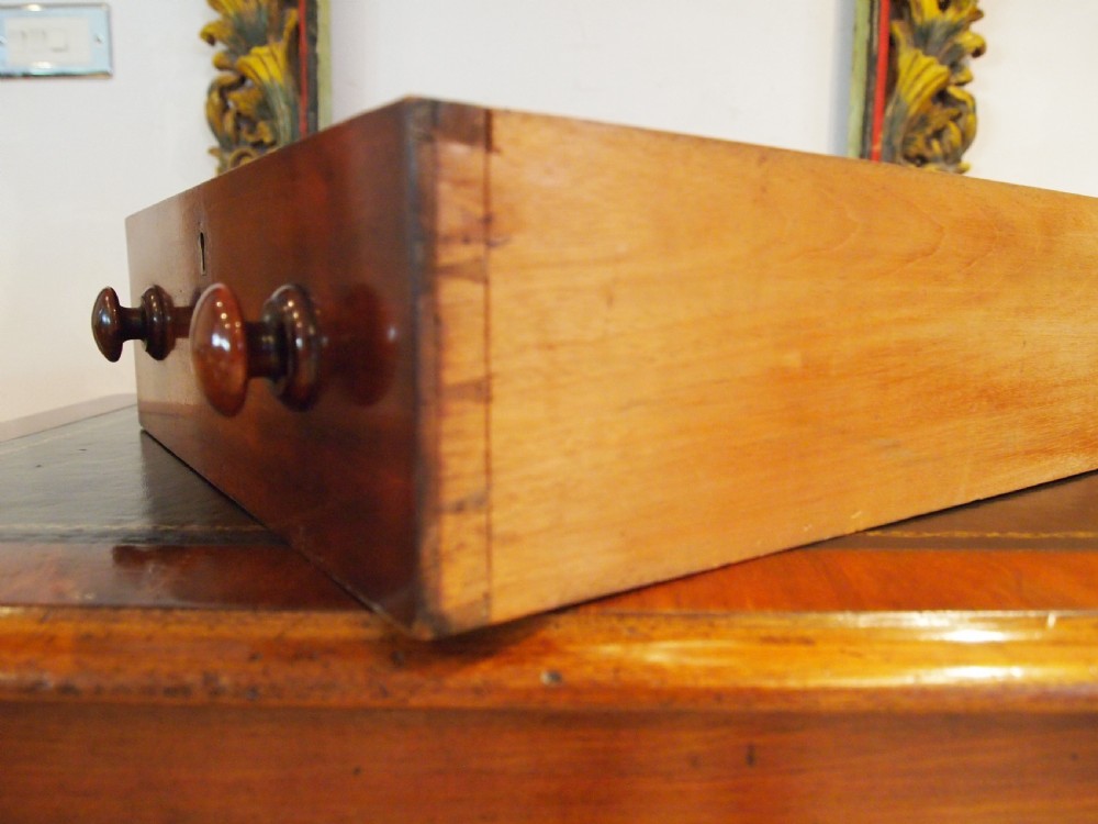 Desk wonderful compact early Victorian Mahogany c1840 View VII