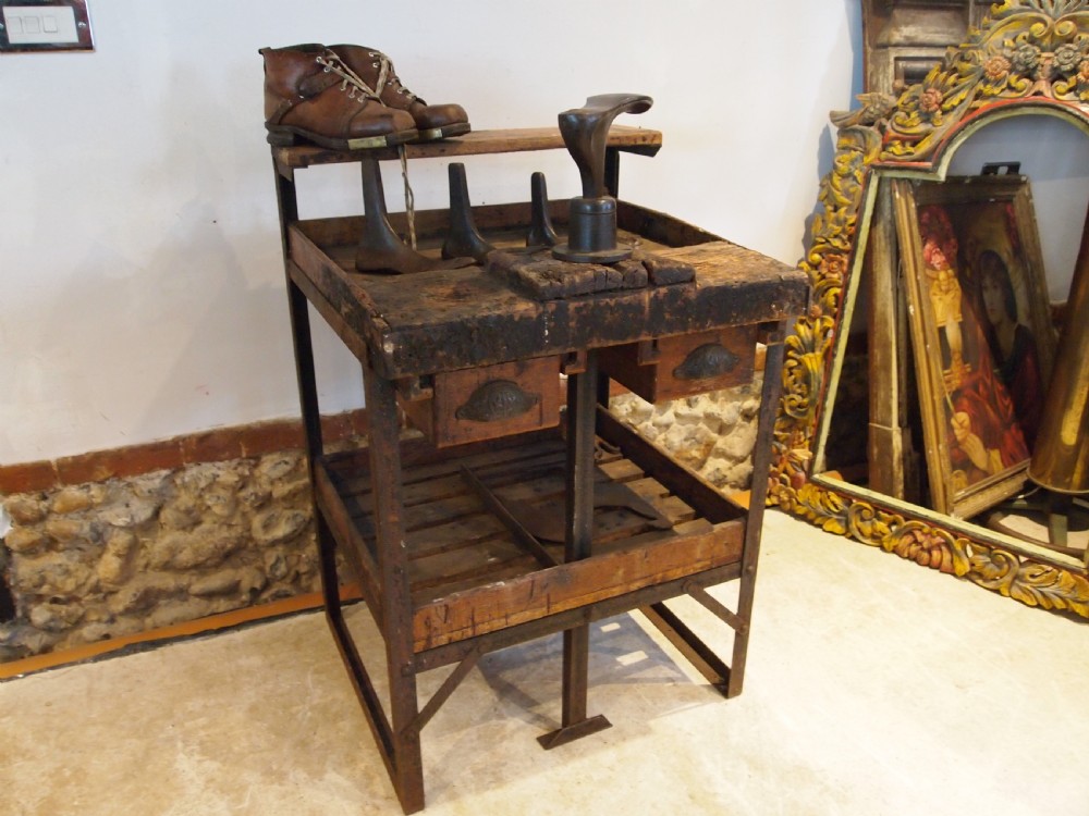 Table rare Victorian cobblers bench lamp table lasts and boots c1890