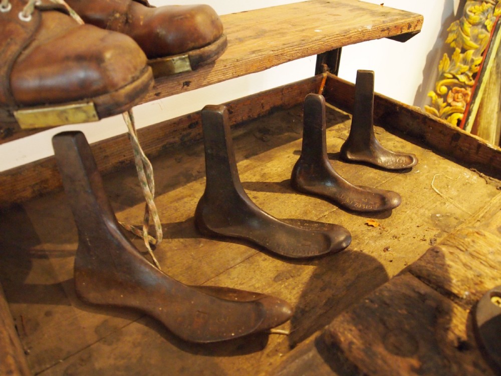 Table rare Victorian cobblers bench lamp table lasts and boots c1890 View VII
