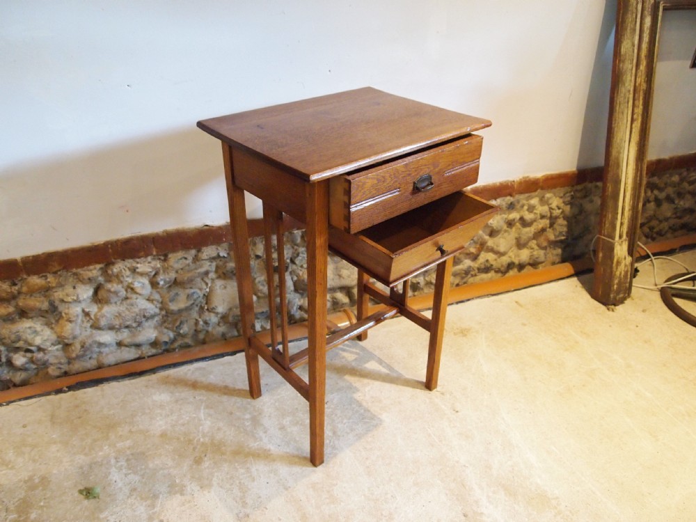 Table rare Arts and Crafts Oak work side lamp hall c1910 View IX