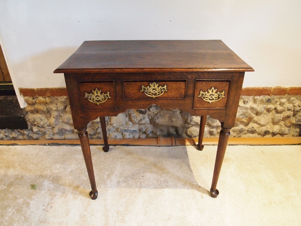 Table superb lowboy George III Oak c1770 View V