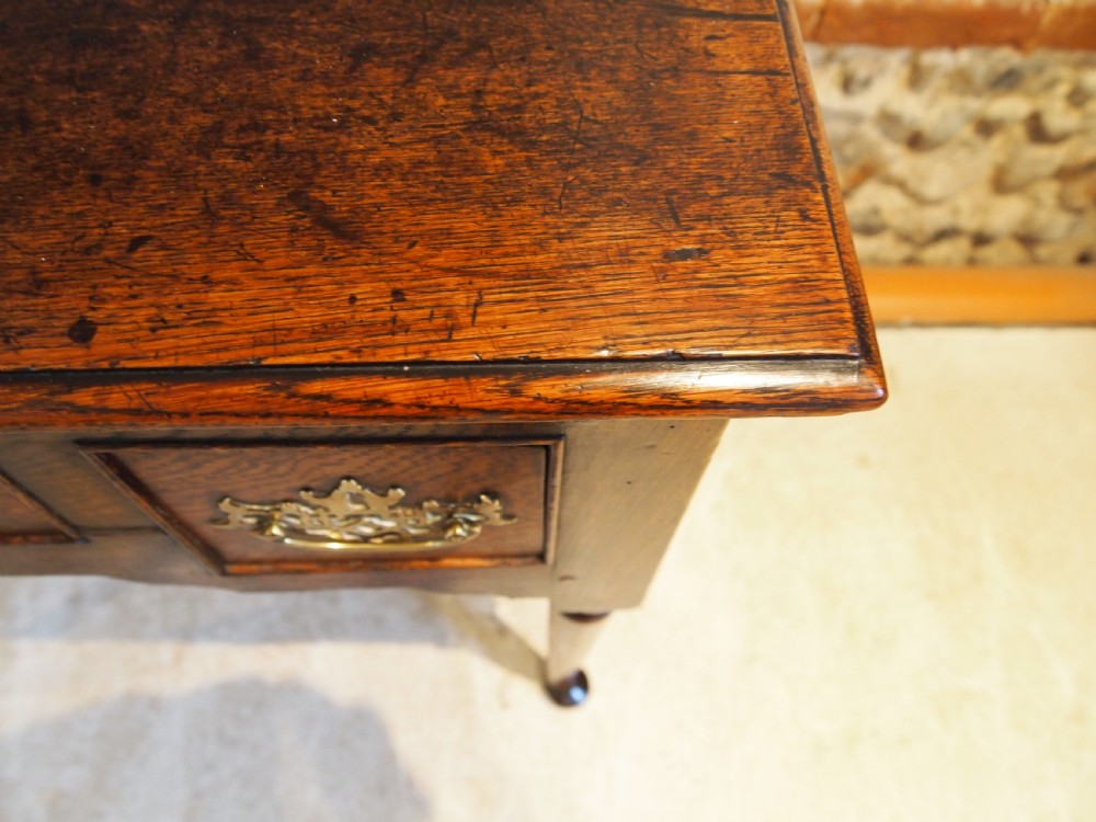 Table superb lowboy George III Oak c1770 View XI