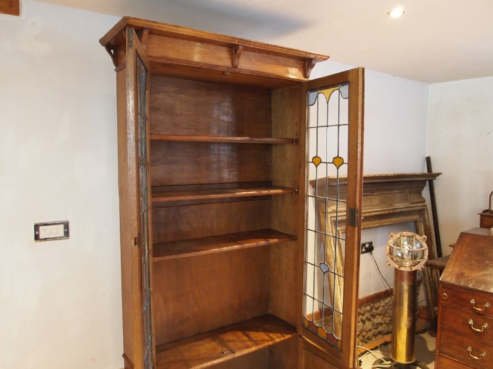 Bookcase display Arts & Crafts Oak c1900 View VII