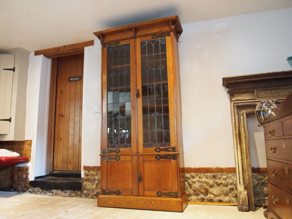 Bookcase display Arts & Crafts Oak c1900 View X