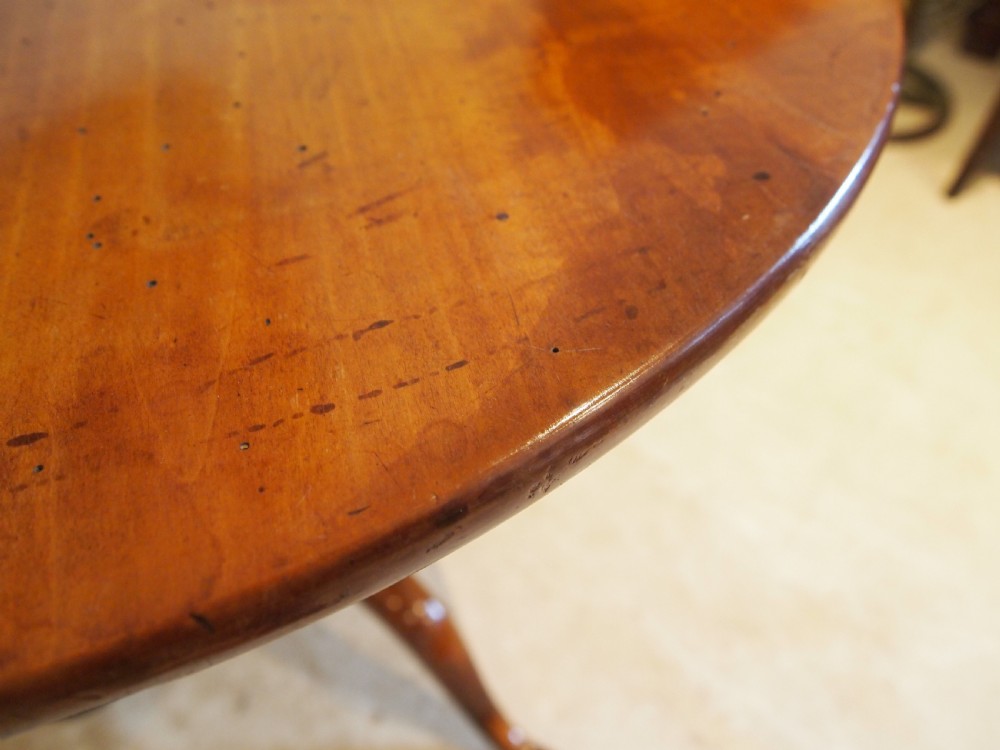 Table very rare George III Apple wood tilt top table c1780 View II