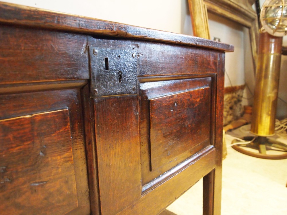 Coffer Welsh Oak chest trunk blanket box Queen Anne c1700 View V