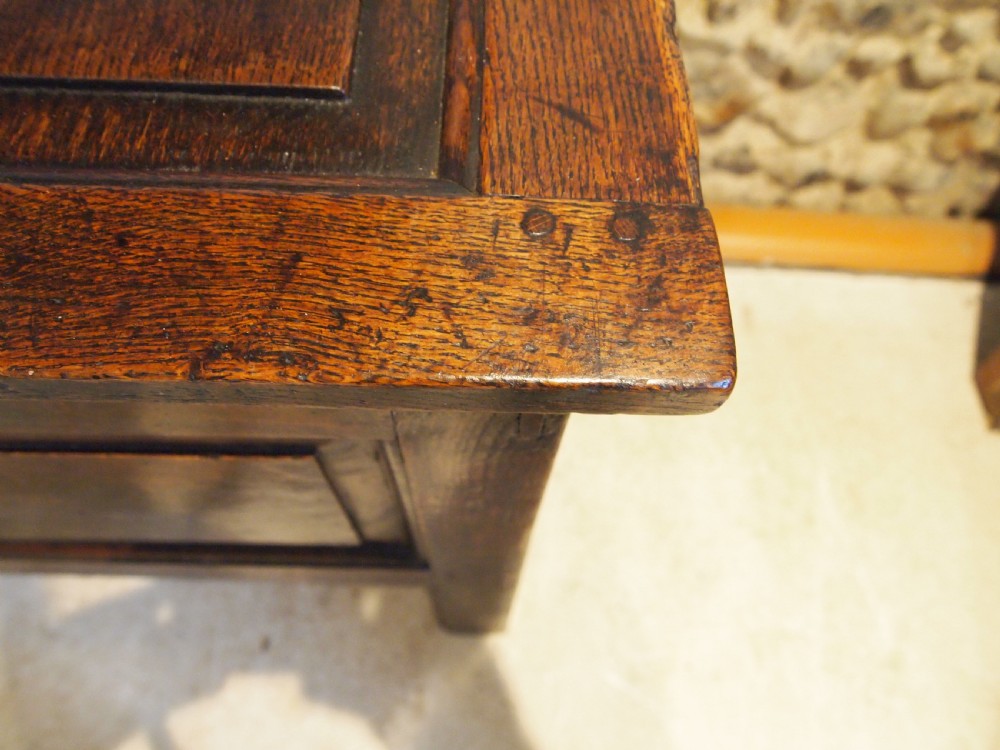 Coffer Welsh Oak chest trunk blanket box Queen Anne c1700 View VII