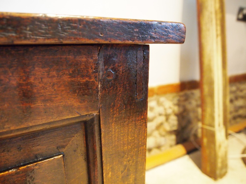 Coffer Welsh Oak chest trunk blanket box Queen Anne c1700 View IX