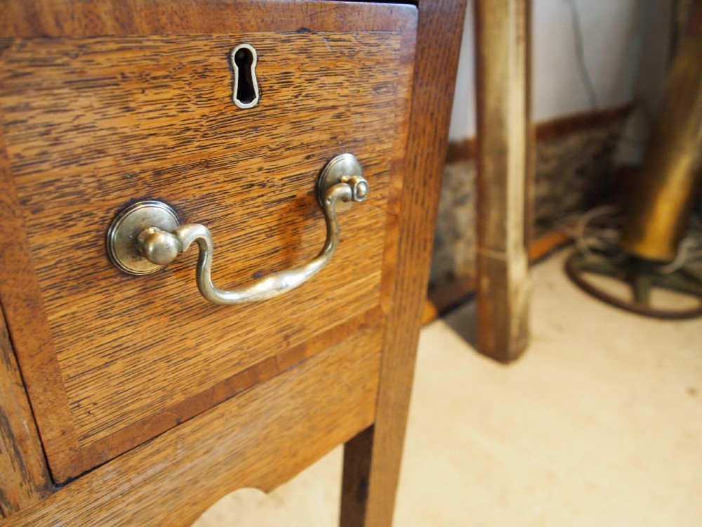 Table lowboy George III Oak side hall lamp console c1790 View II