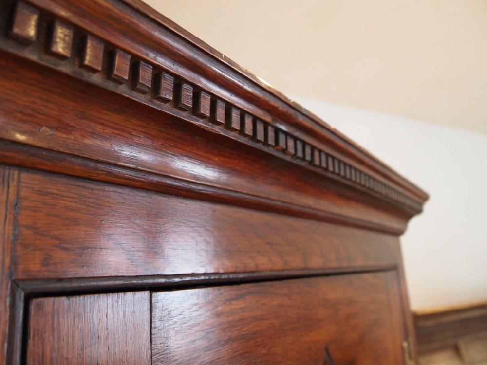 Corner cupboard cabinet Welsh oak George III c1790 View II