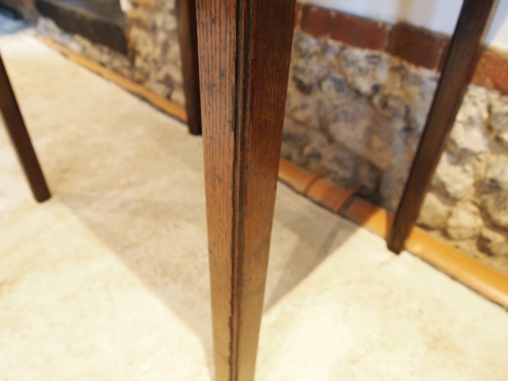 Table lowboy side hall lamp George III Oak c1770 View VI