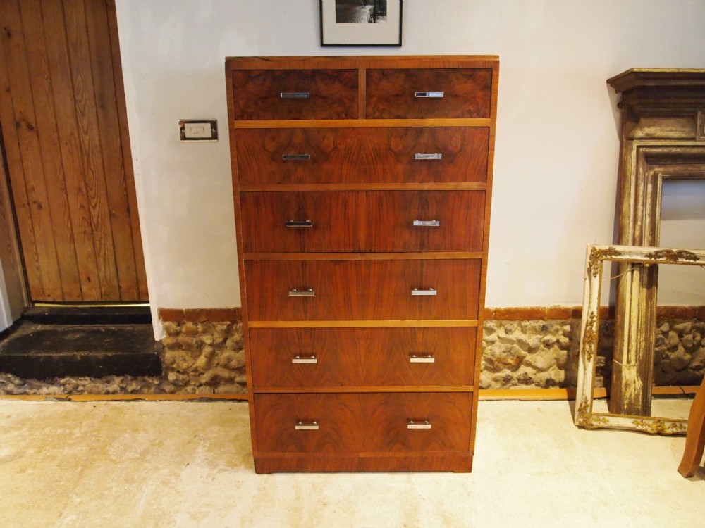 Chest of Drawers Heals London Art Deco Walnut c1920 View VI