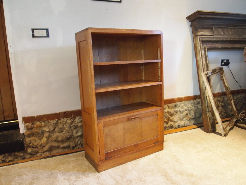 Bookcase Arts and Crafts Oak manner of Heals c1920 View IV
