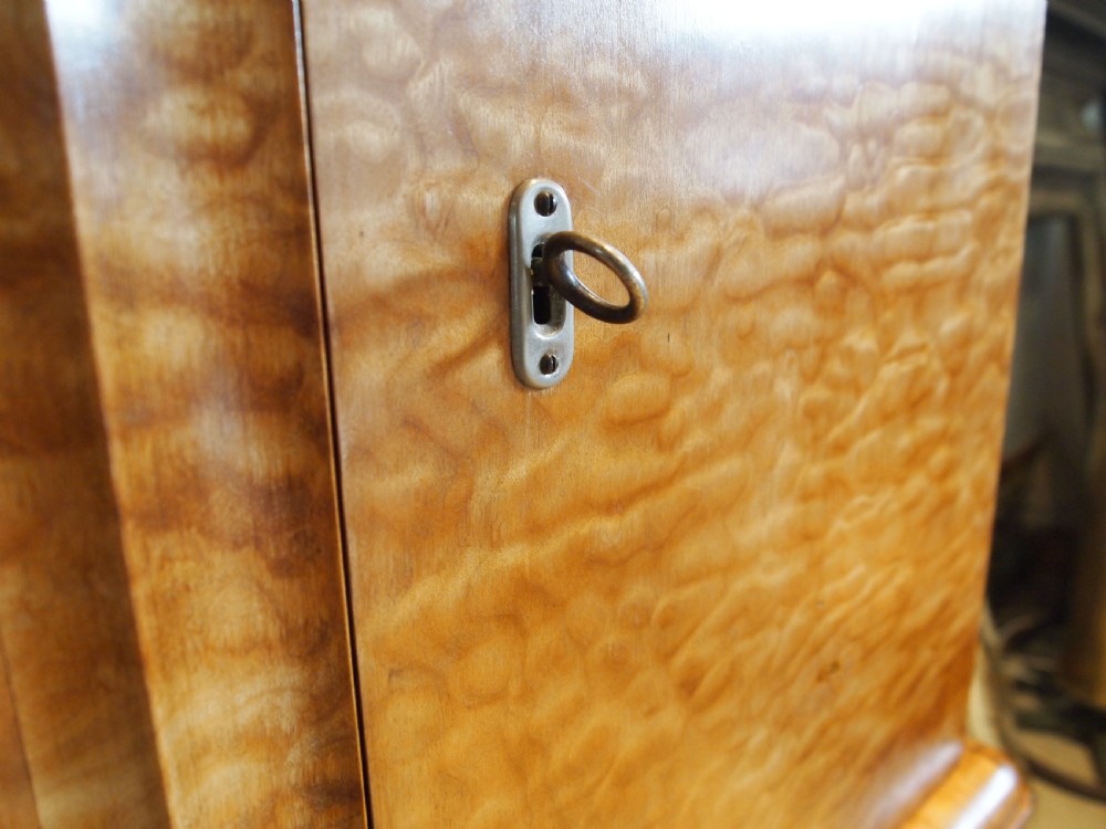Chest of drawers tallboy stunning Art Deco Maple c1925 View III