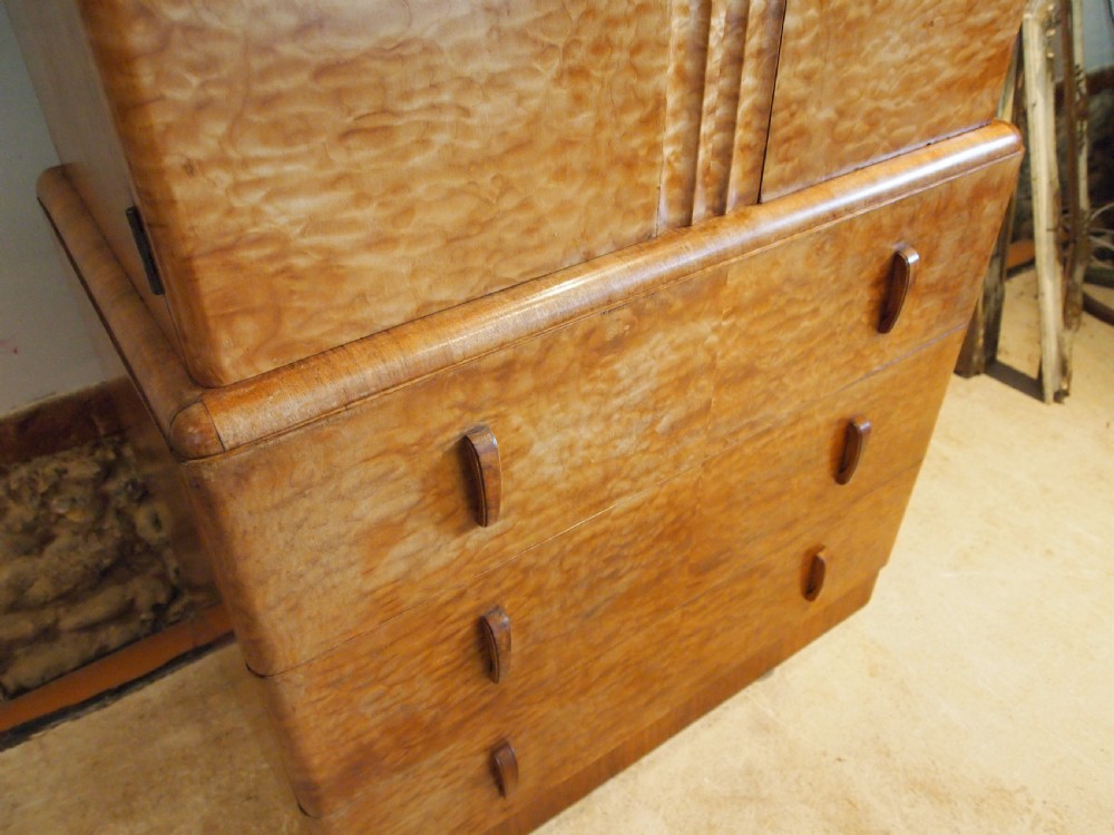 Chest of drawers tallboy stunning Art Deco Maple c1925 View VII