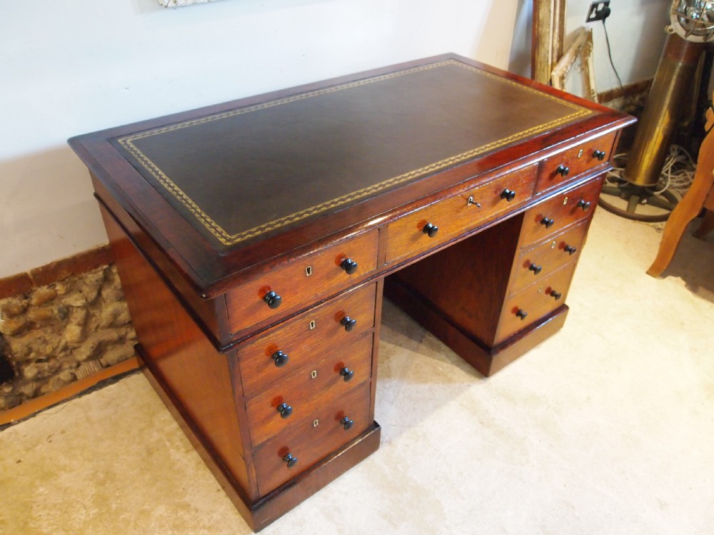 Desk stunning Victorian Oak 3 part c1880 View VIII