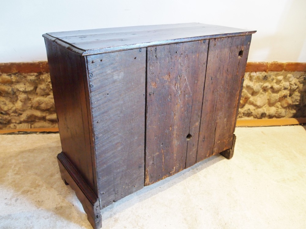 Chest of drawers Elm small Queen Anne c1700 View III