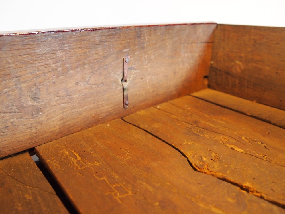 Chest of drawers Elm small Queen Anne c1700 View IX
