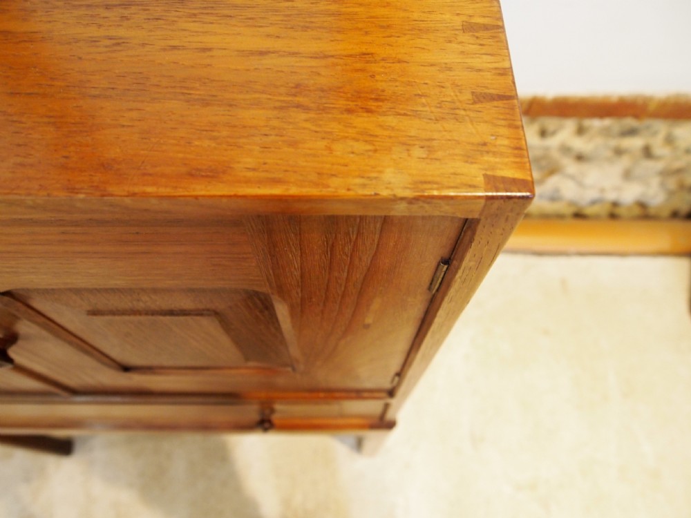Cupboard chest Cotswold School type fine quality Chestnut c1930 View IV