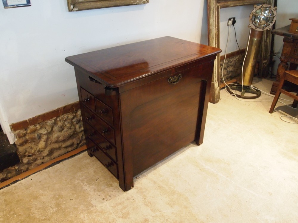 Table 'the finest' of all Architects tables George III Mahogany c1780