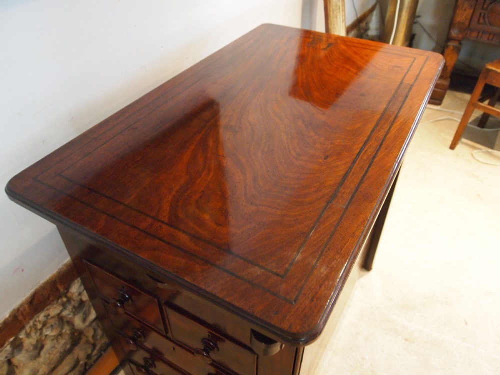 Table 'the finest' of all Architects tables George III Mahogany c1780 View II