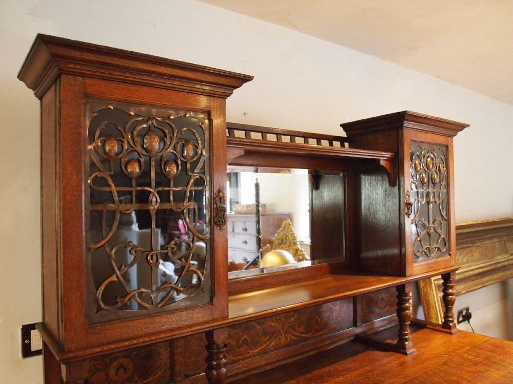 Sideboard dresser Arts and Crafts Shapland and Petter Oak c1900 View II